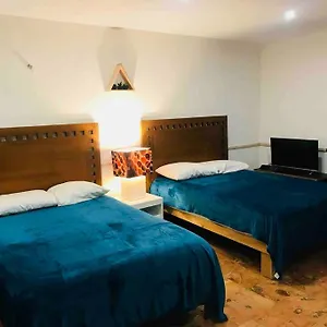 comfortable-and-central-cancun-apartment.quintano-roohotels.com/